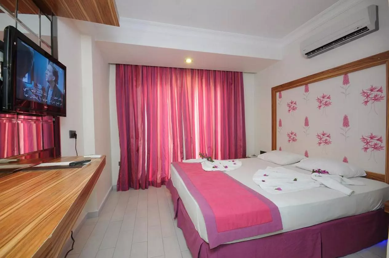 CLESEASIDE_SHABAVIZ (12).jpg